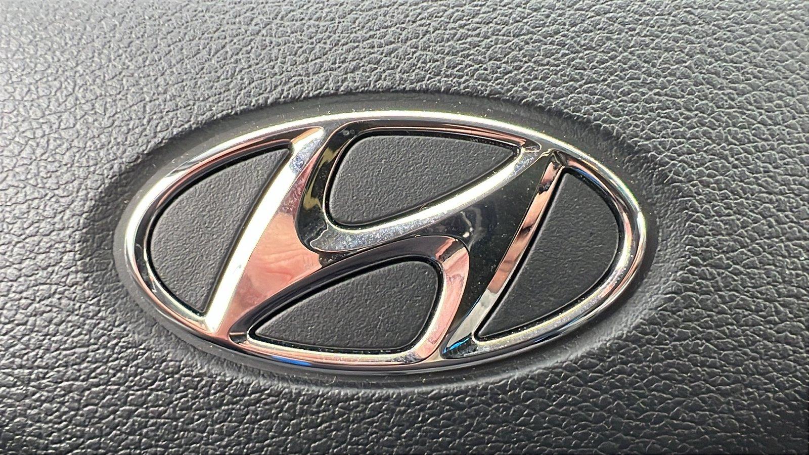 2019 Hyundai Elantra photo 29 of 29
