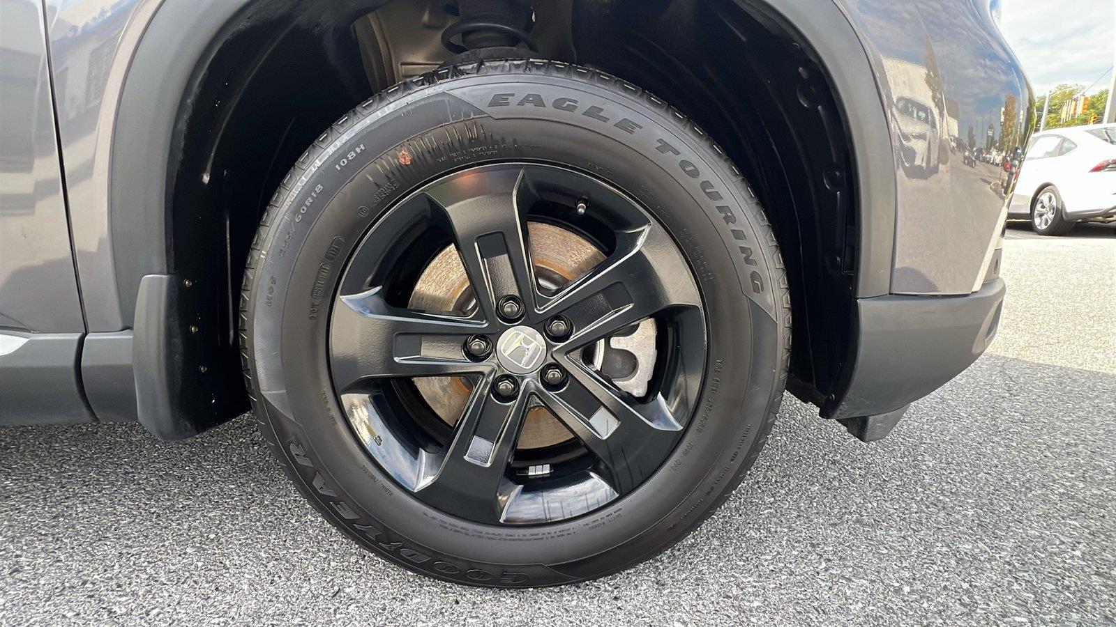 2025 Honda Pilot photo 11 of 31