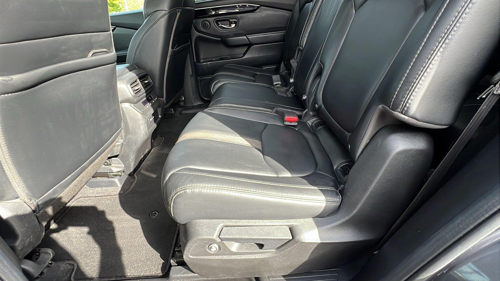 2025 Honda Pilot photo 19 of 31