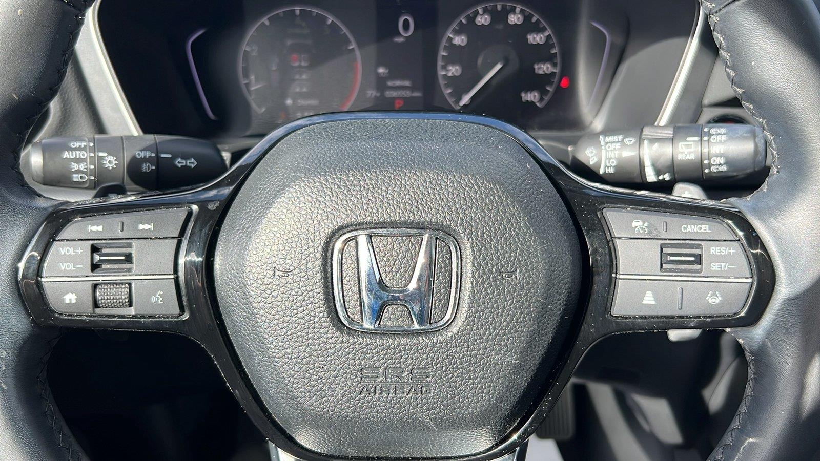 2025 Honda Pilot photo 29 of 31