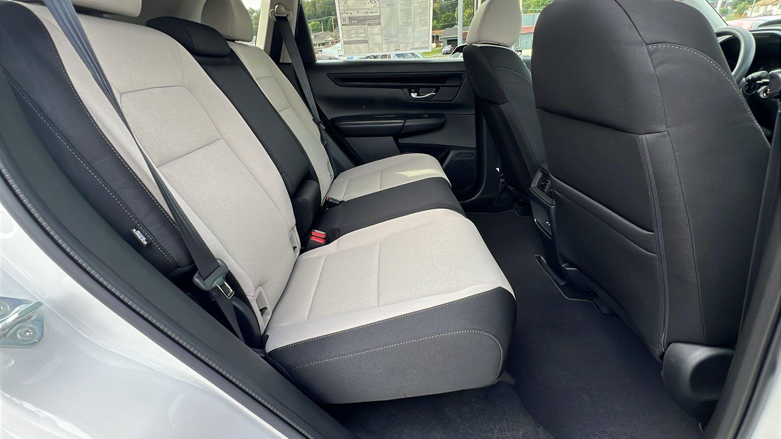 2027 Honda CR-V photo 15 of 31