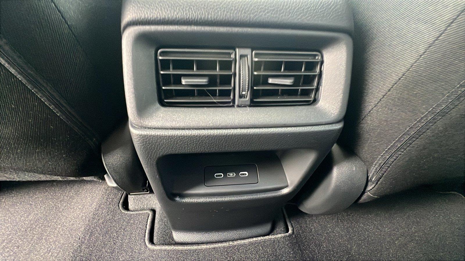 2027 Honda CR-V photo 21 of 31