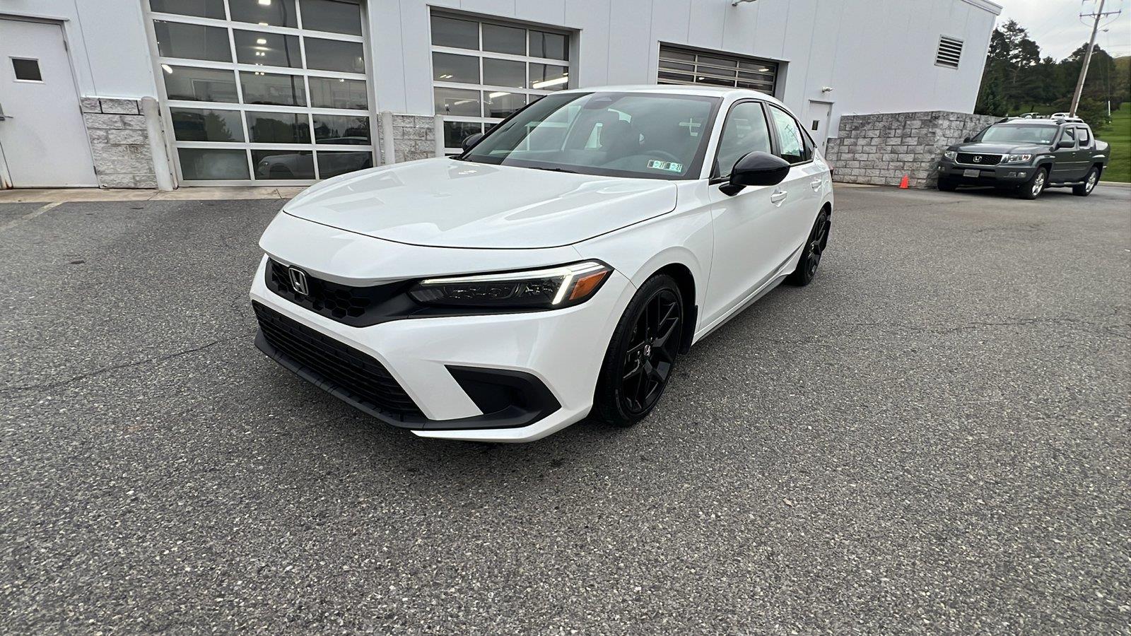 2024 Honda Civic photo 8 of 28