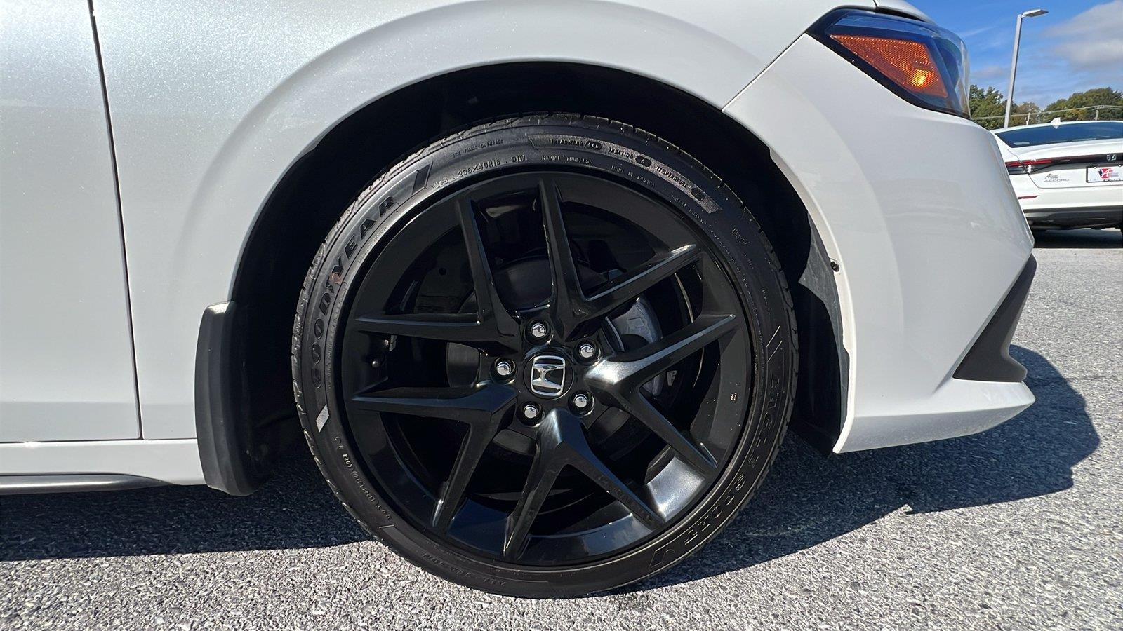2024 Honda Civic photo 11 of 28