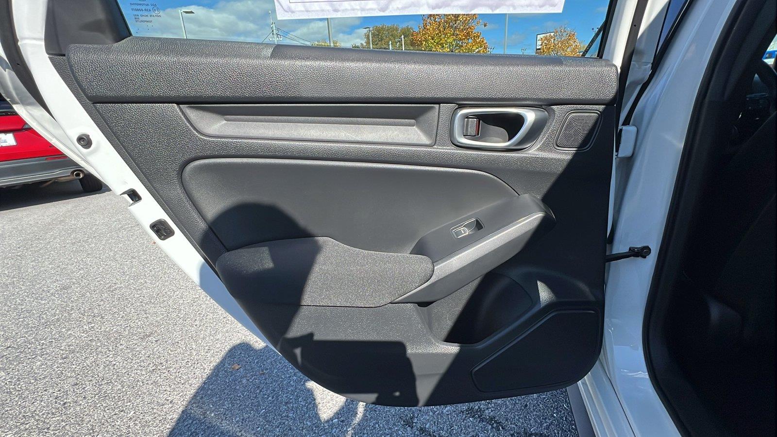 2024 Honda Civic photo 17 of 28