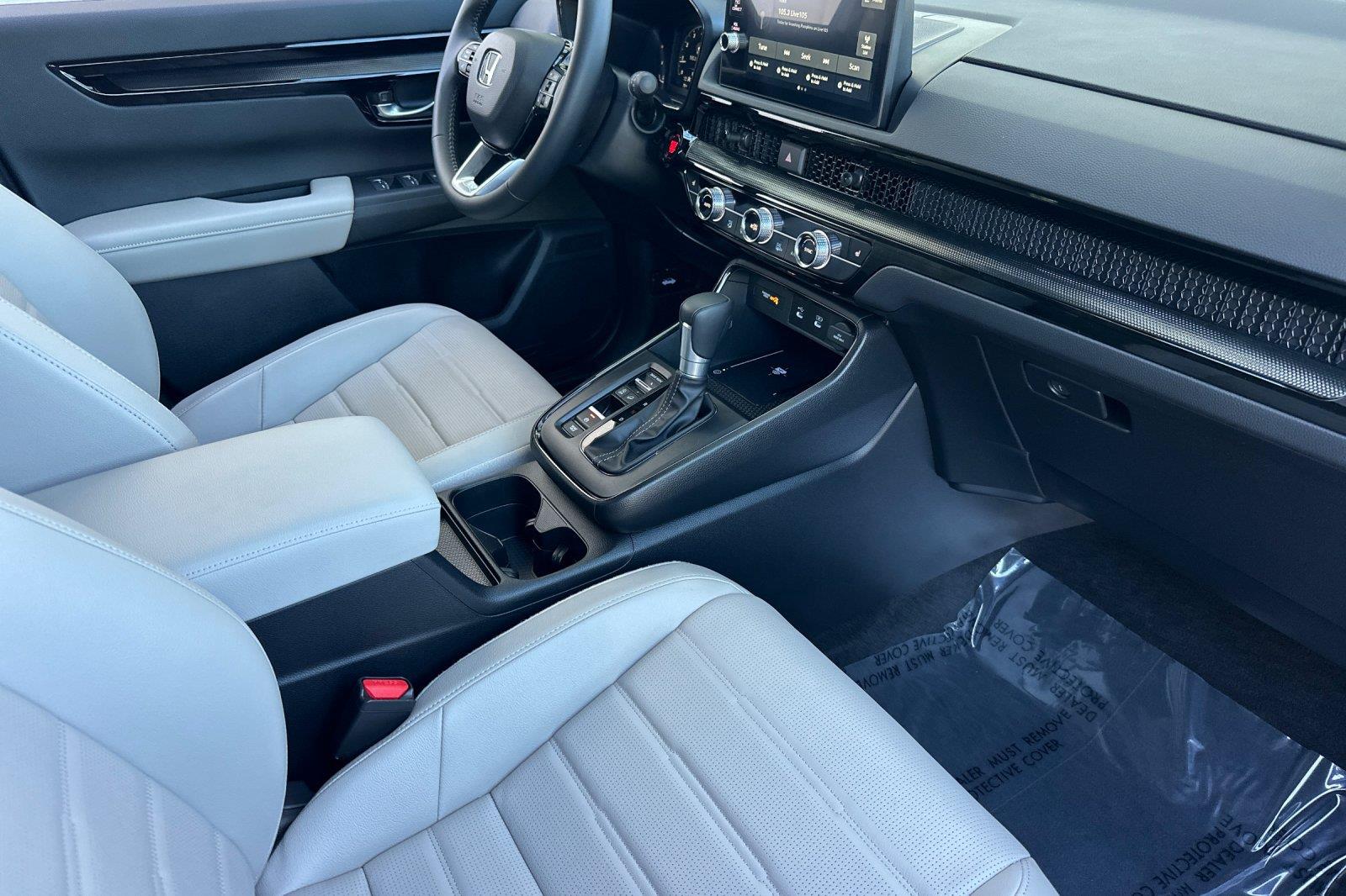 2026 Honda CR-V photo 13 of 25