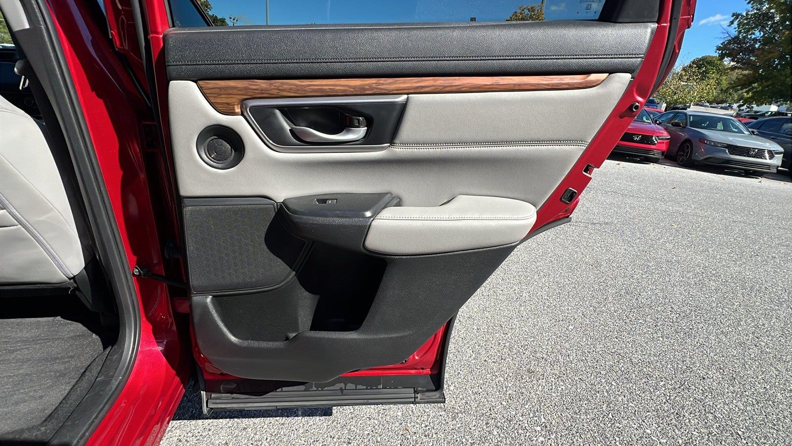 2022 Honda CR-V photo 14 of 33