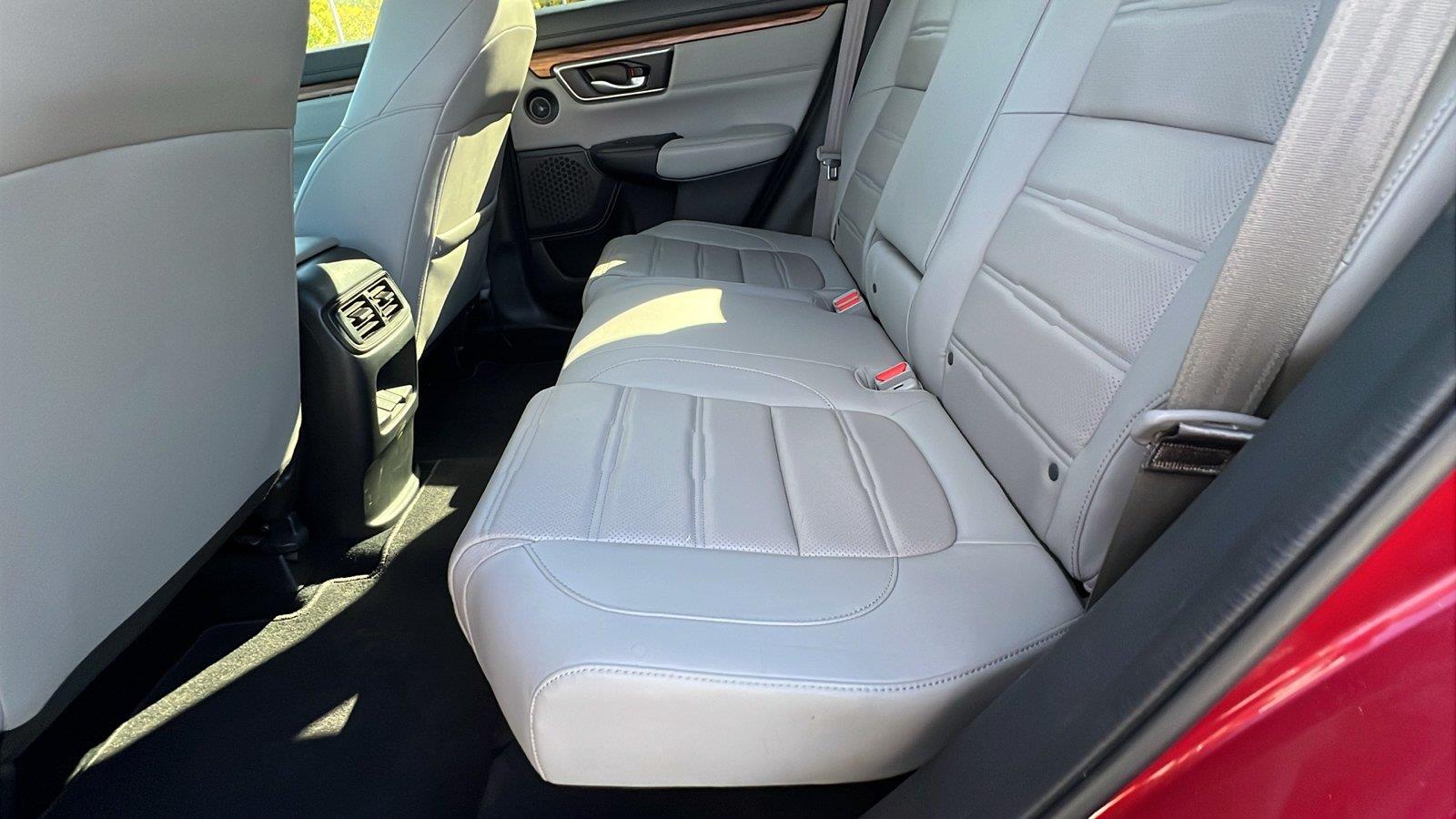 2022 Honda CR-V photo 18 of 33