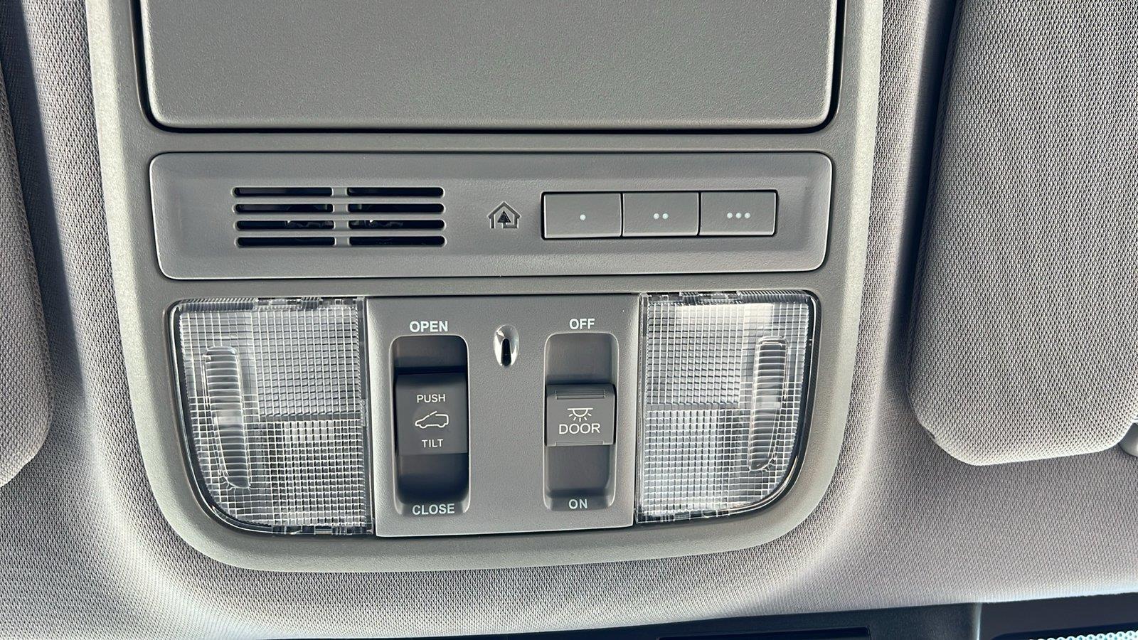 2022 Honda CR-V photo 30 of 33