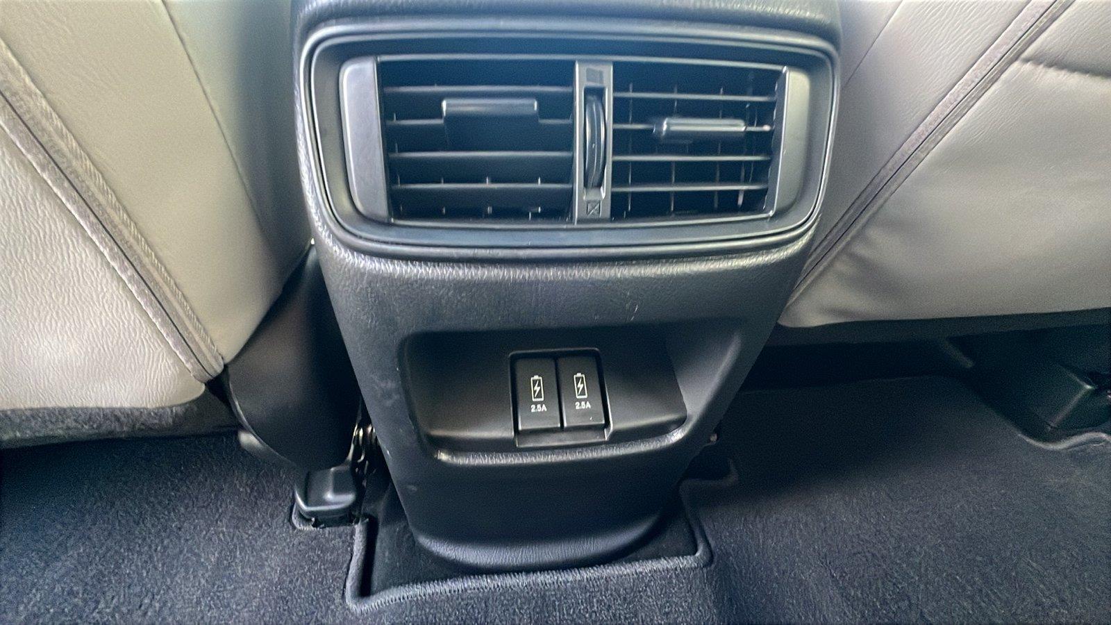 2019 Honda CR-V photo 21 of 33