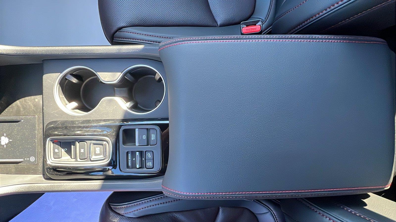 2026 Honda Pilot photo 26 of 35