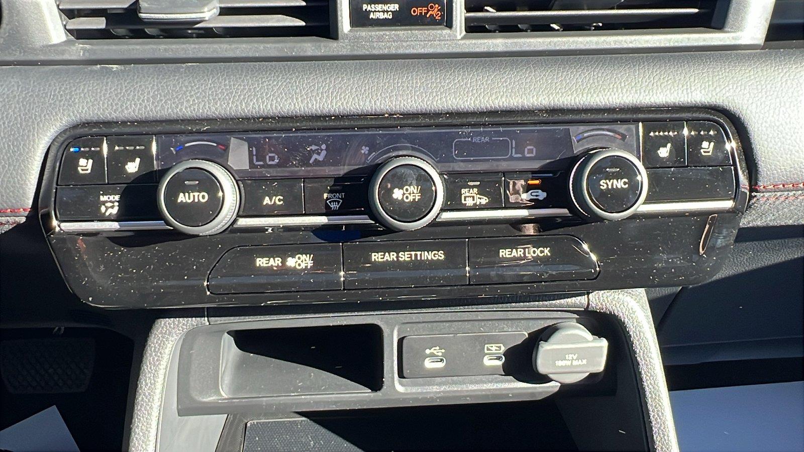 2026 Honda Pilot photo 28 of 35