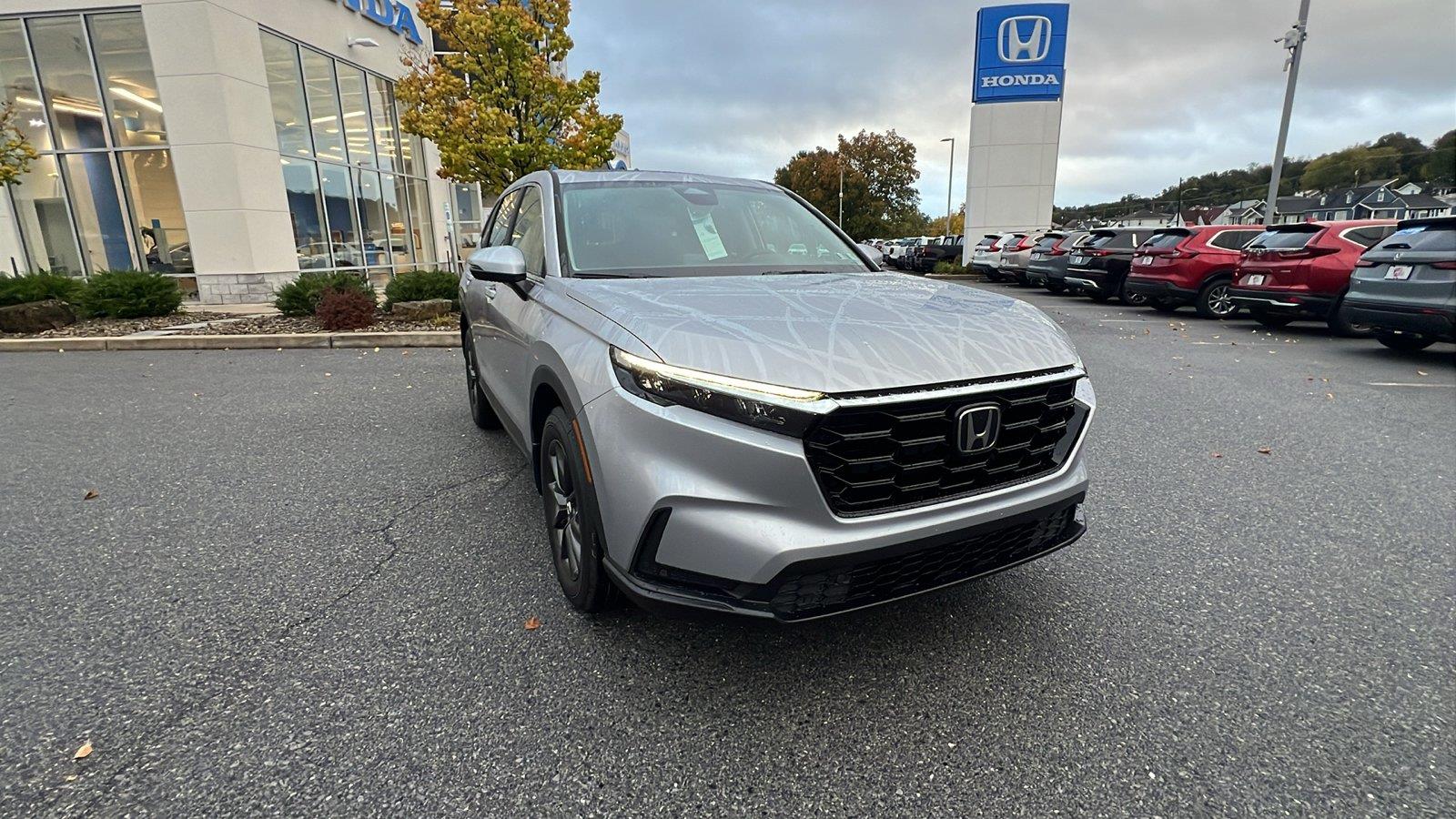 2027 Honda CR-V photo 2 of 31