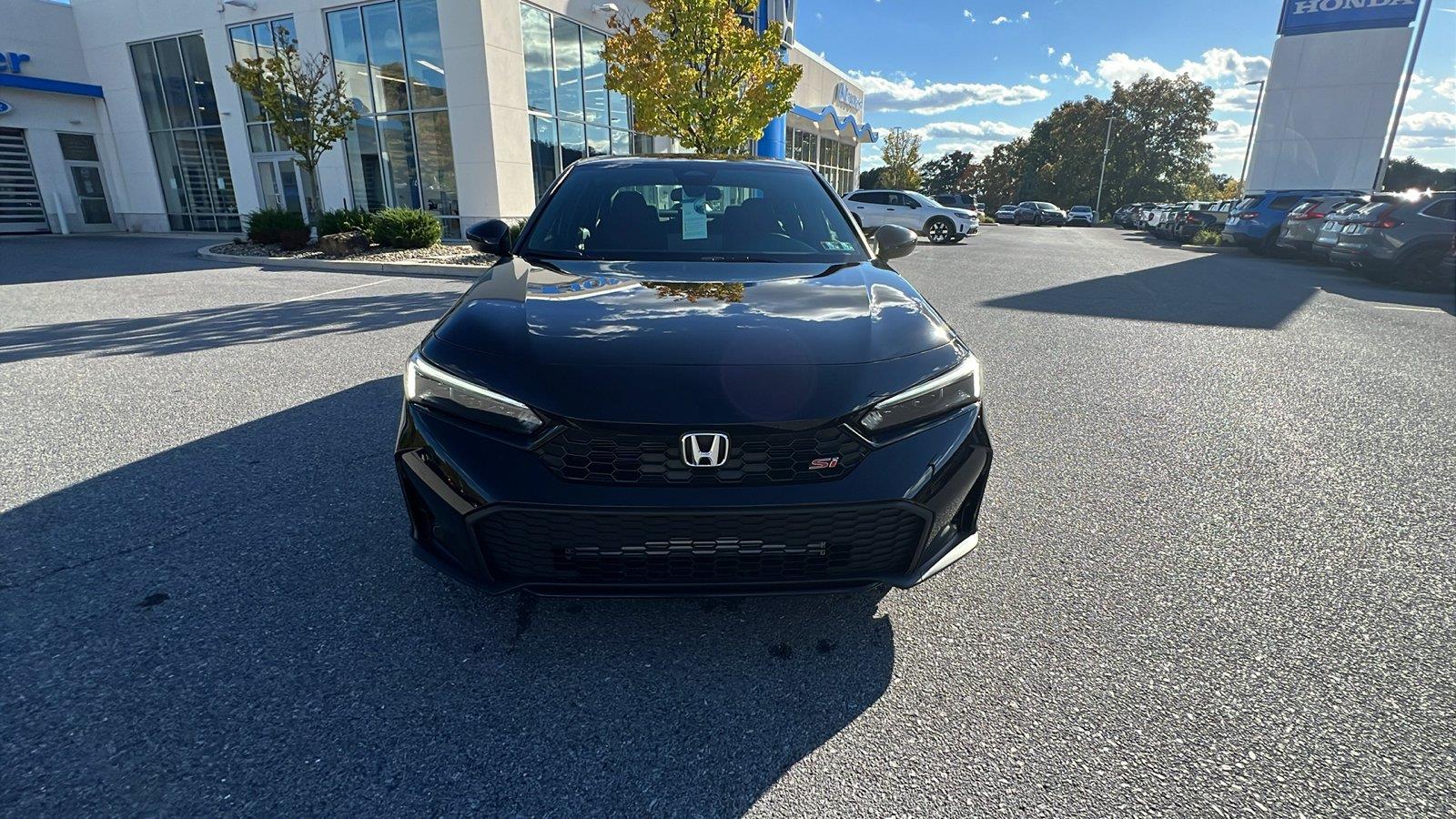 2026 Honda Civic Si photo 9 of 31