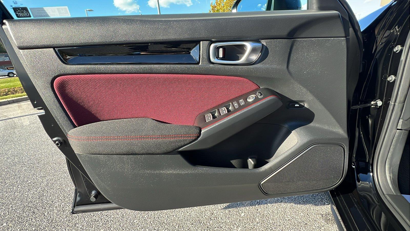 2026 Honda Civic Si photo 21 of 31