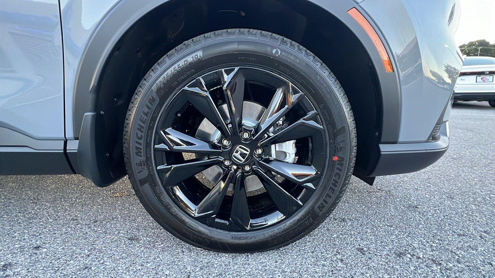 2027 Honda CR-V Hybrid photo 11 of 33