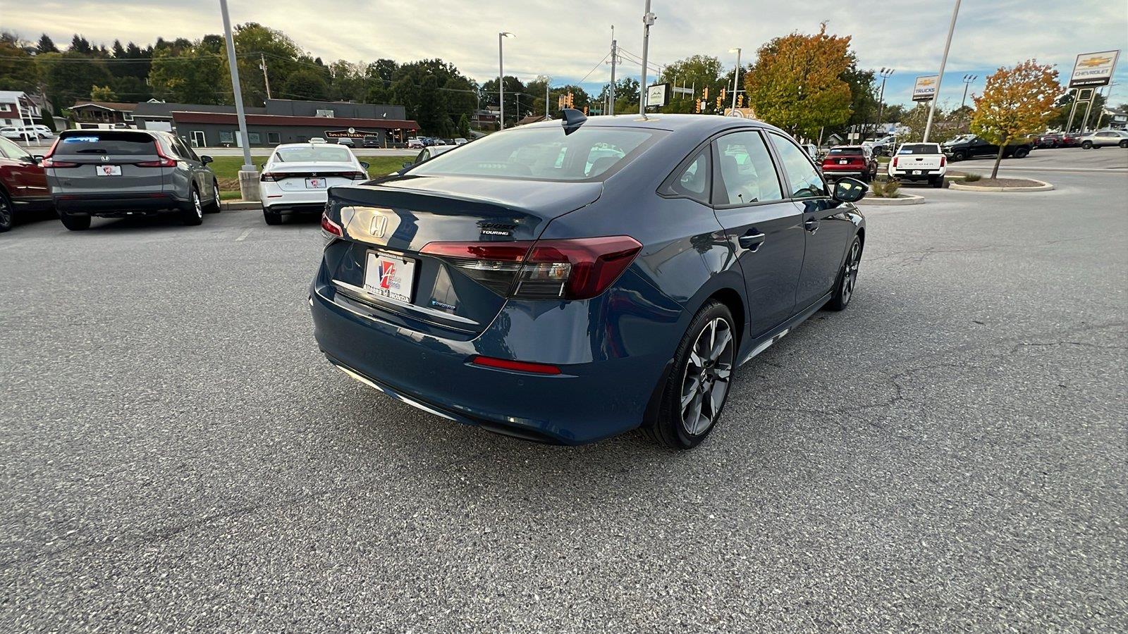 2026 Honda Civic Hybrid photo 4 of 31