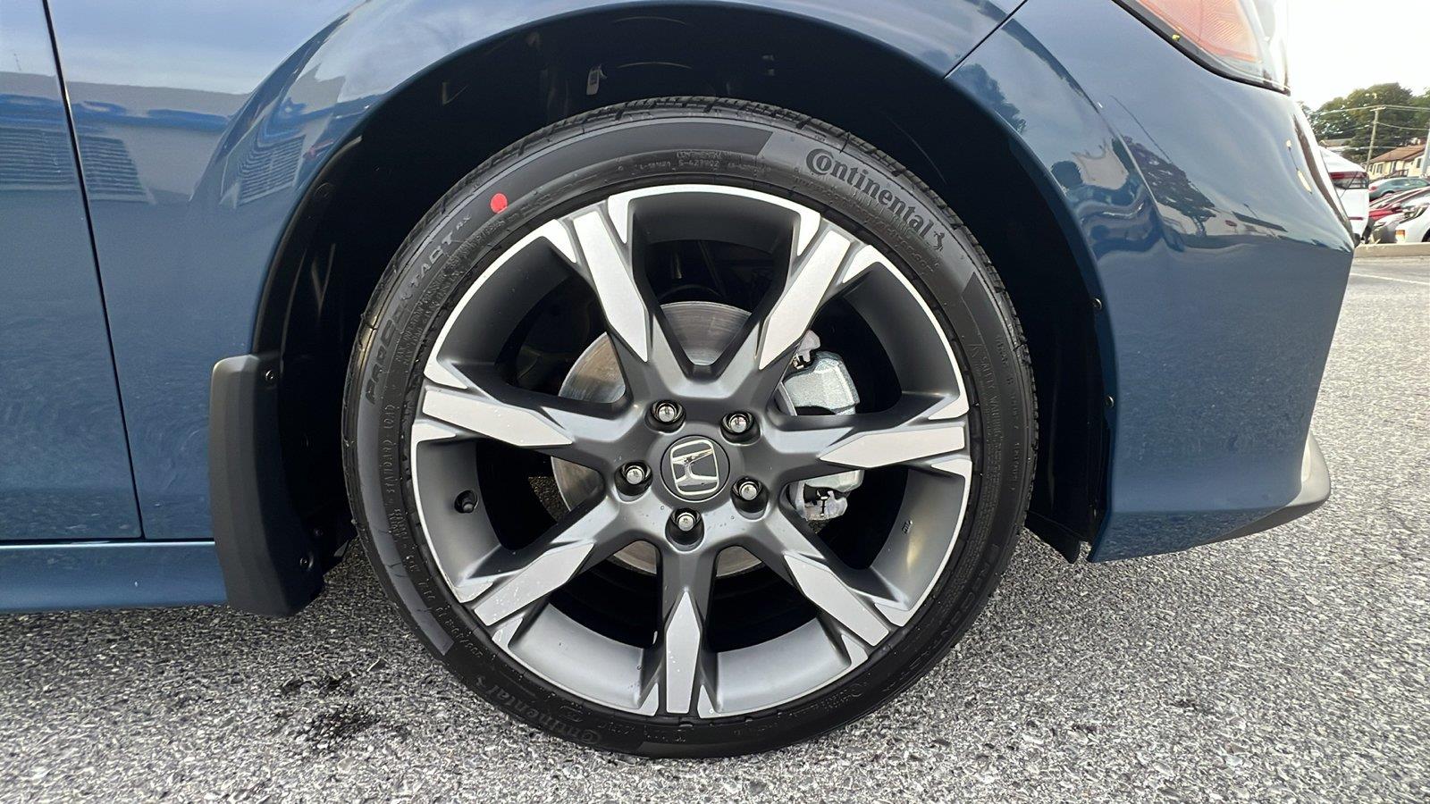 2026 Honda Civic Hybrid photo 11 of 31