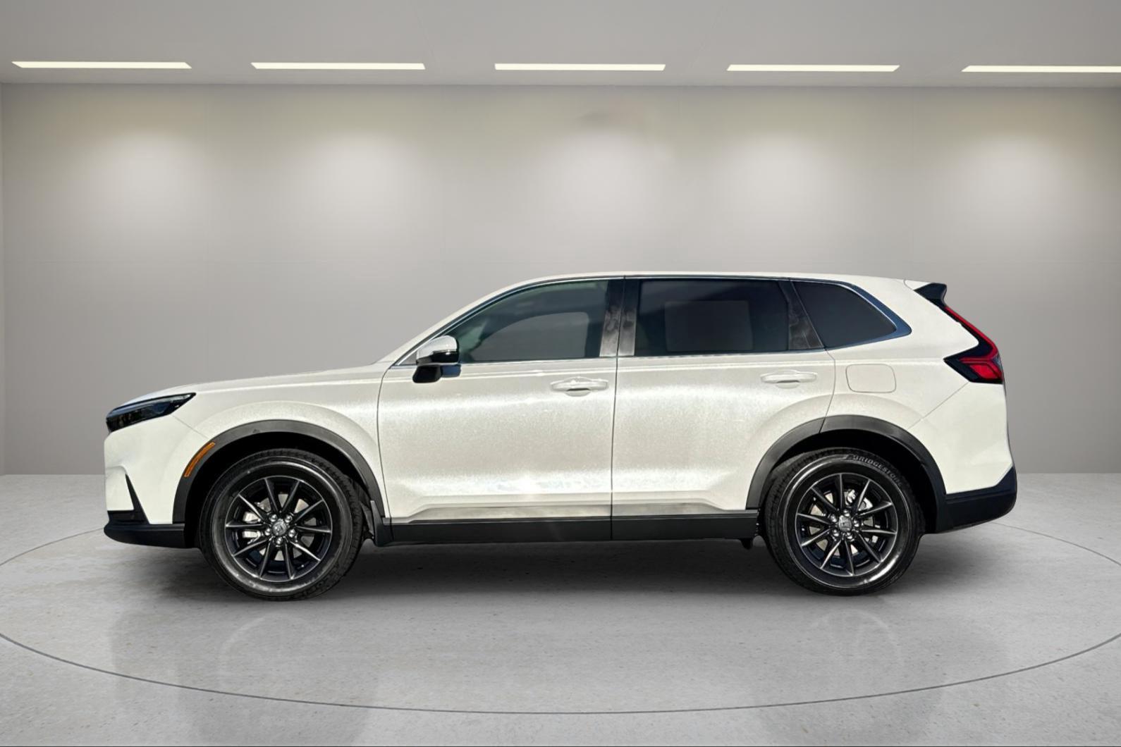 2027 Honda CR-V photo 2 of 25
