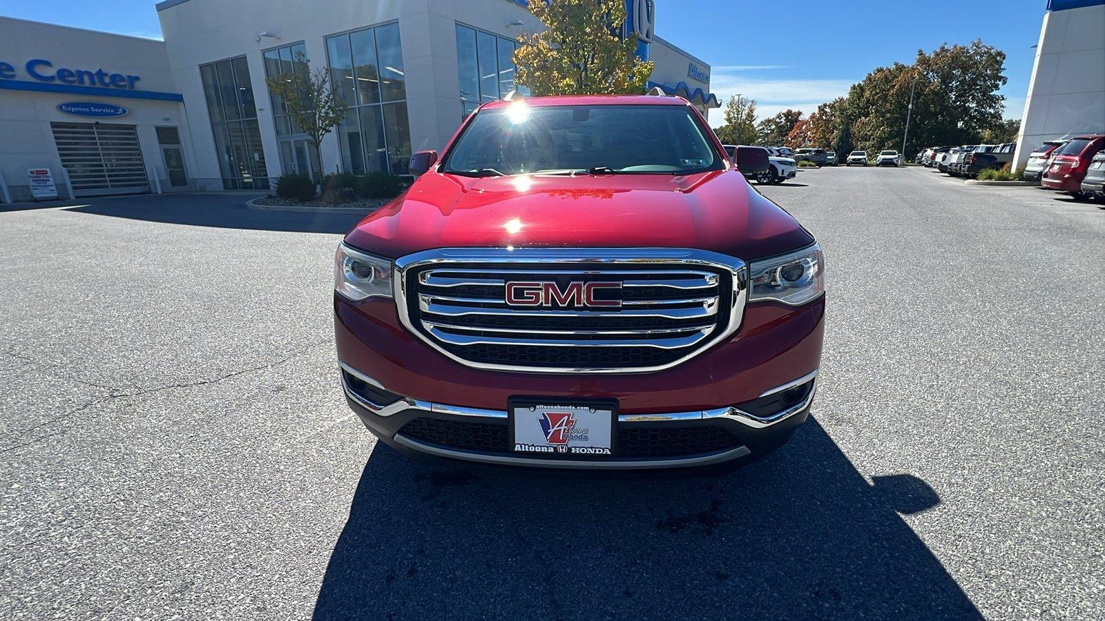 2019 GMC Acadia photo 9 of 32