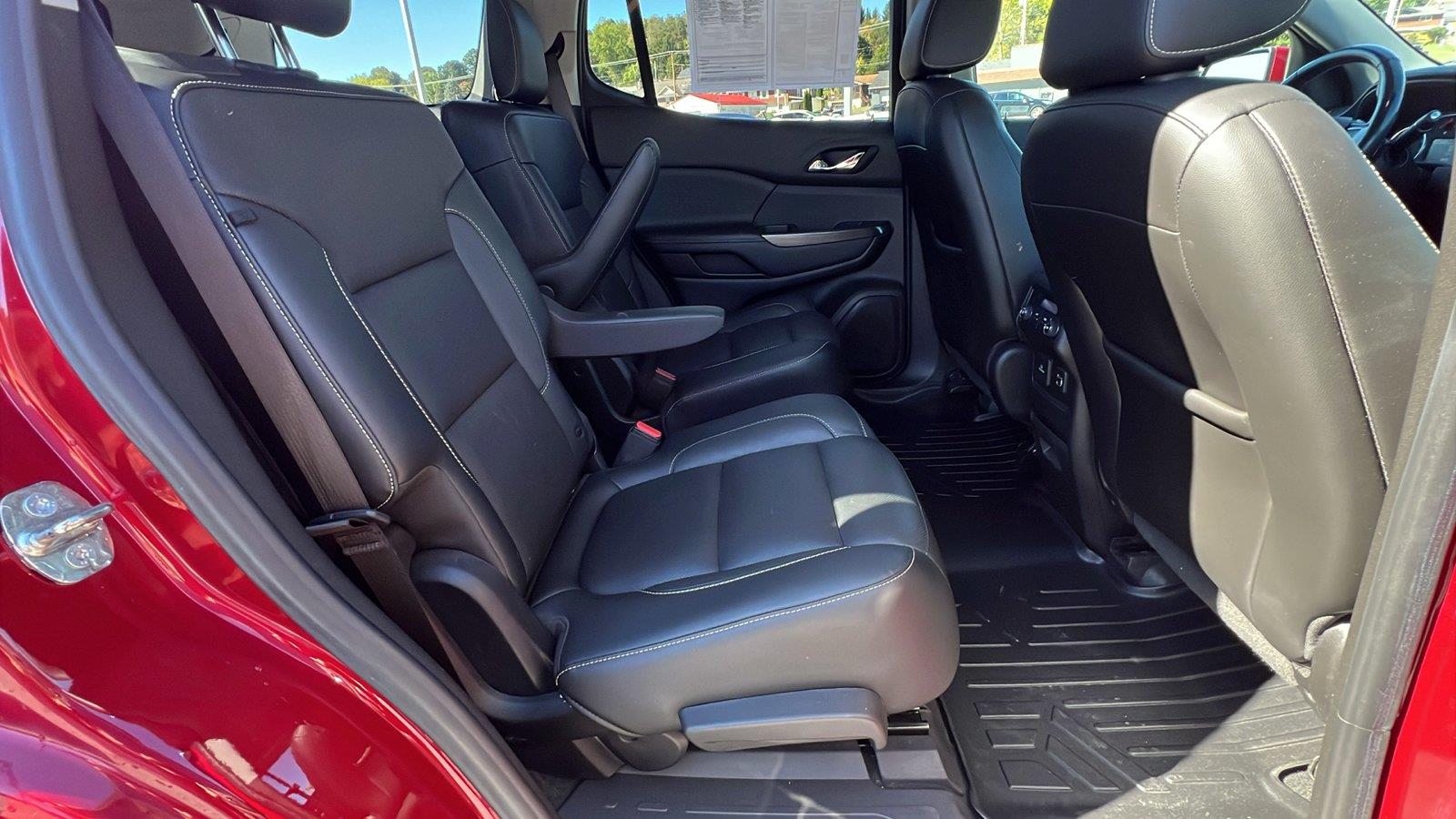 2019 GMC Acadia photo 15 of 32