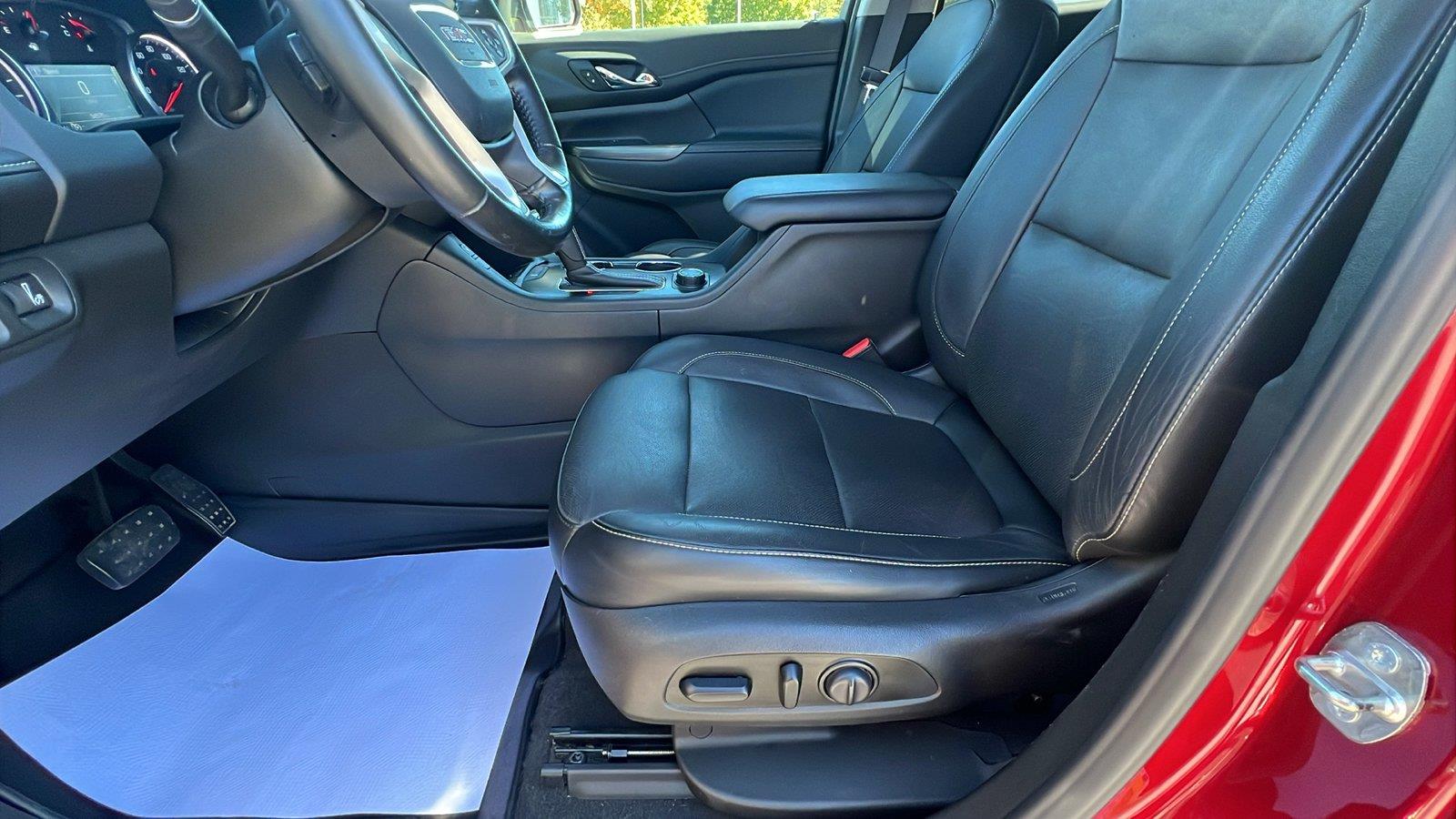 2019 GMC Acadia photo 23 of 32