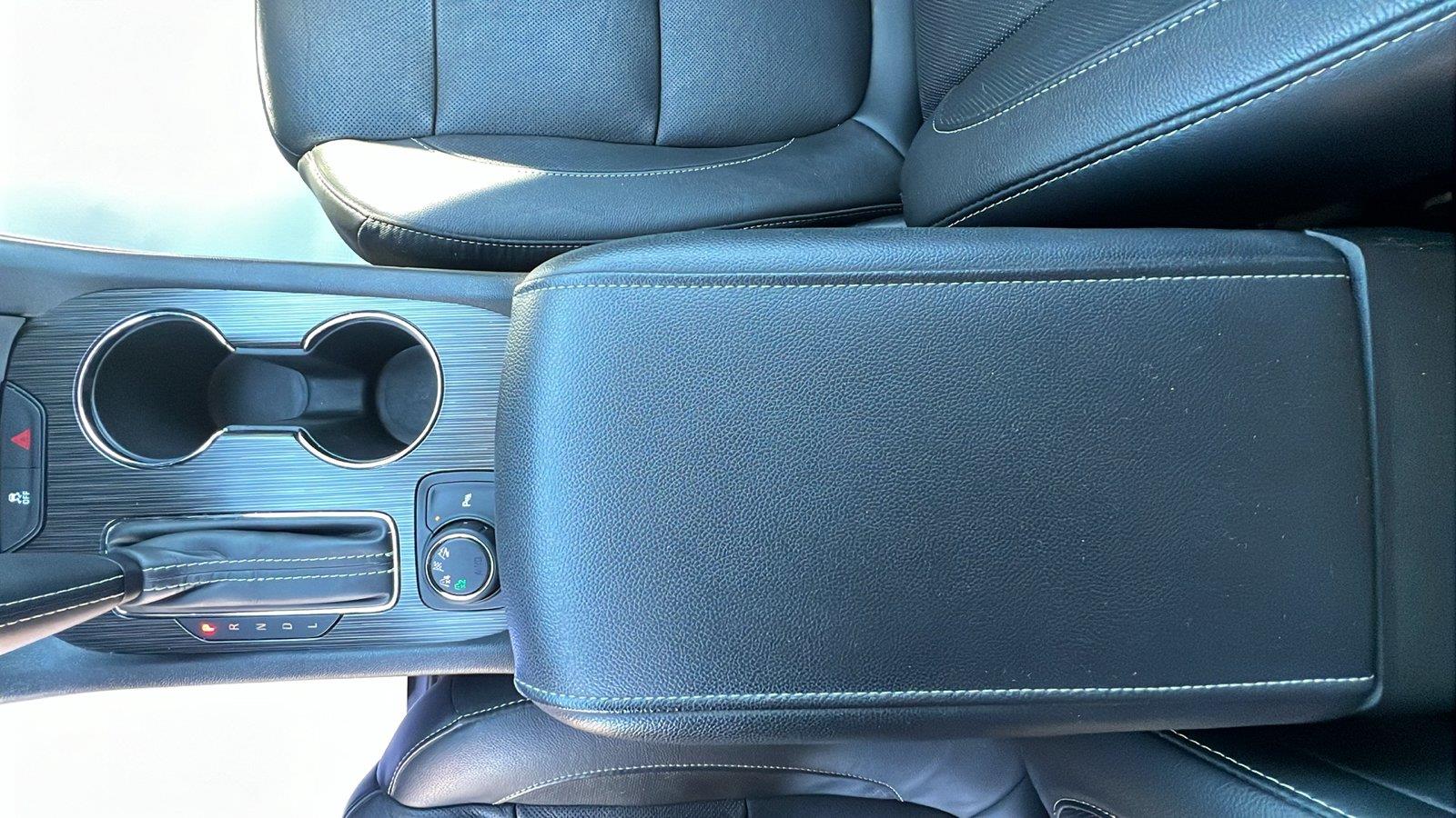 2019 GMC Acadia photo 24 of 32
