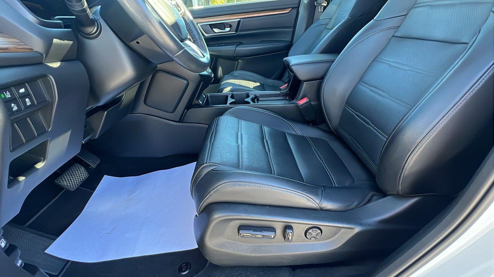2020 Honda CR-V photo 23 of 32