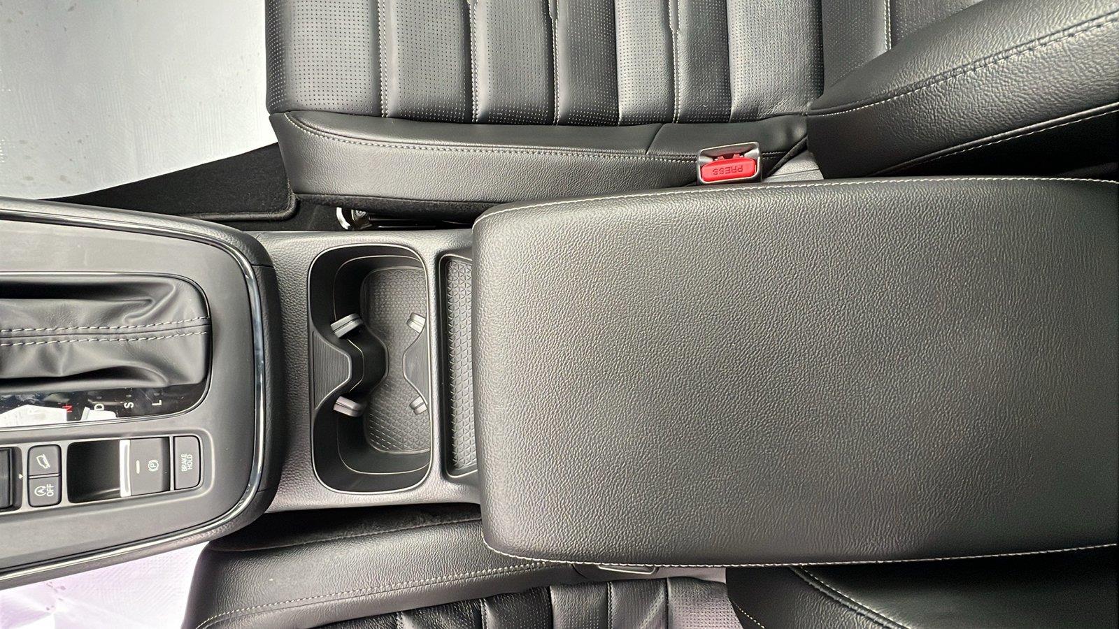 2027 Honda CR-V photo 24 of 31
