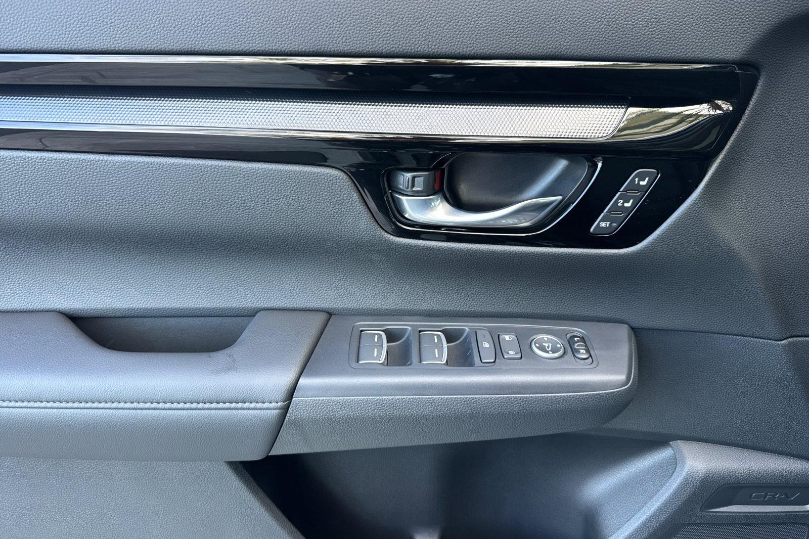 2027 Honda CR-V photo 10 of 25