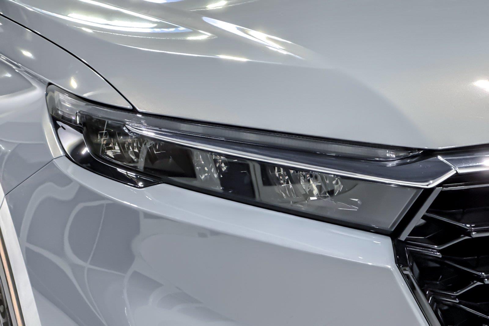 2027 Honda CR-V photo 17 of 25