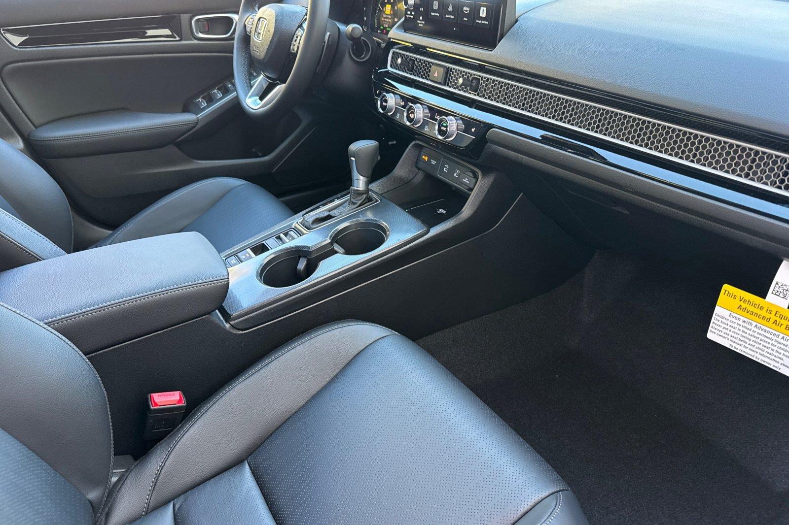 2026 Honda Civic Hybrid photo 13 of 22