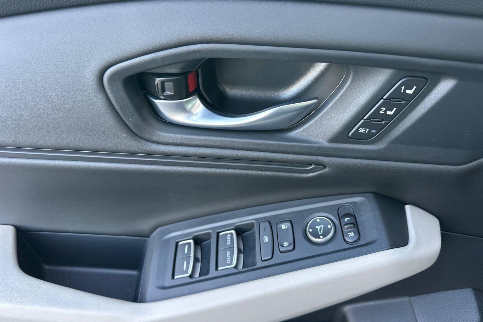 2026 Honda Accord Hybrid photo 10 of 25