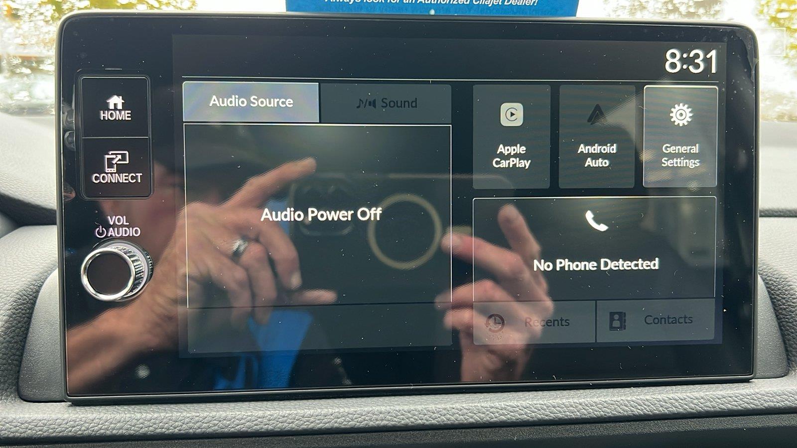 2027 Honda CR-V photo 27 of 31
