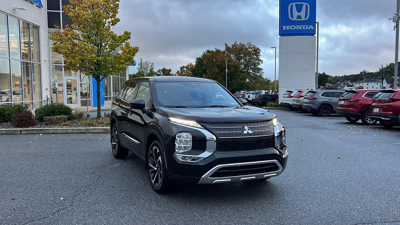 2024 Mitsubishi Outlander
