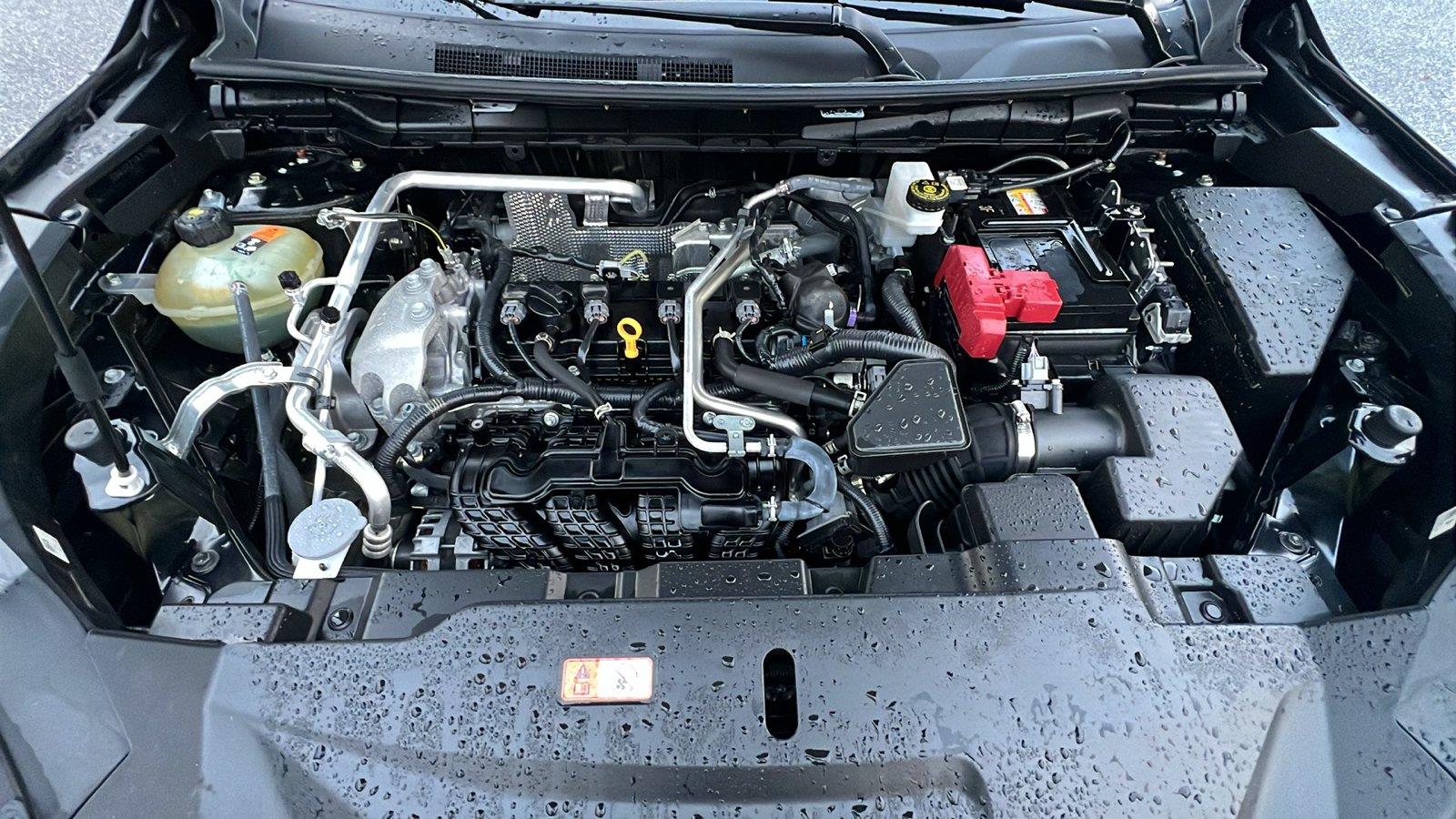2024 Mitsubishi Outlander photo 10 of 31