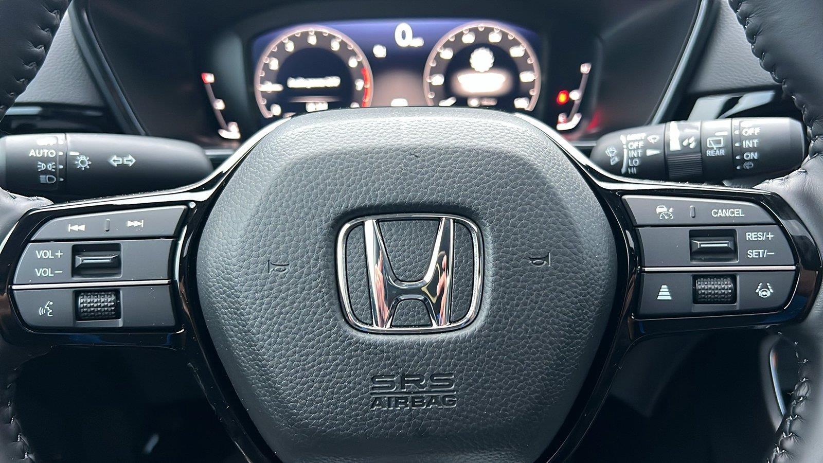 2027 Honda CR-V photo 29 of 31