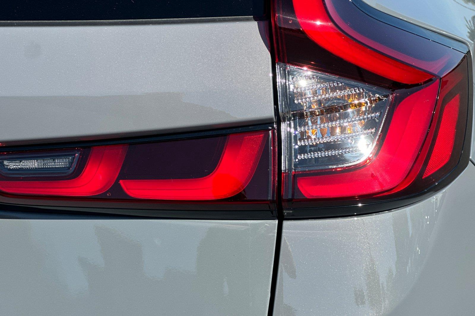 2027 Honda CR-V Hybrid photo 18 of 25