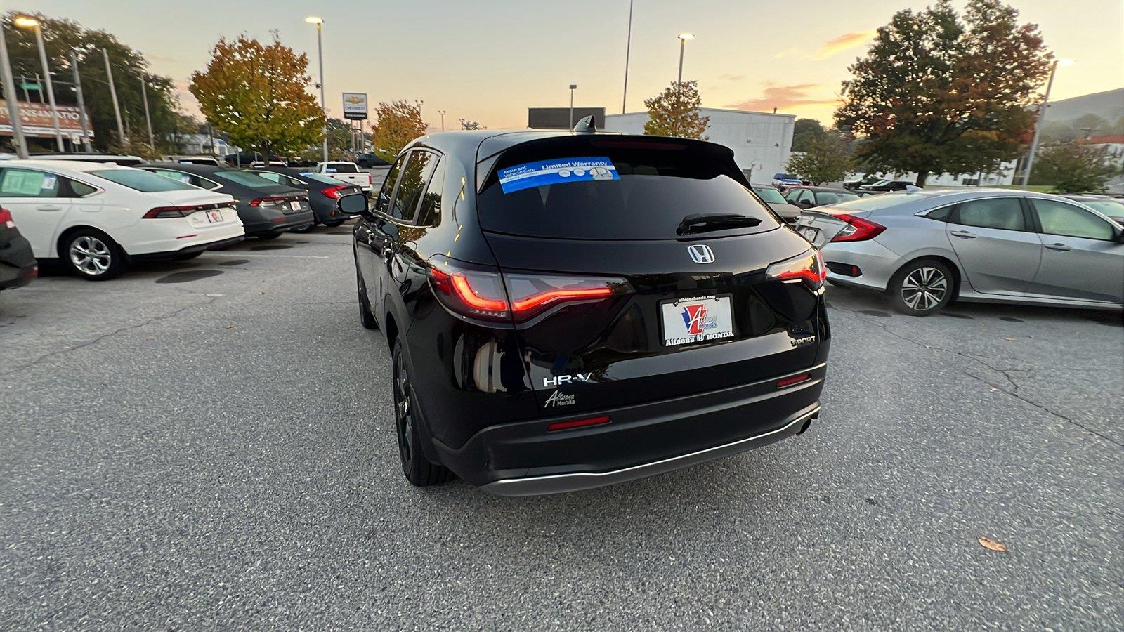 2023 Honda HR-V photo 6 of 29