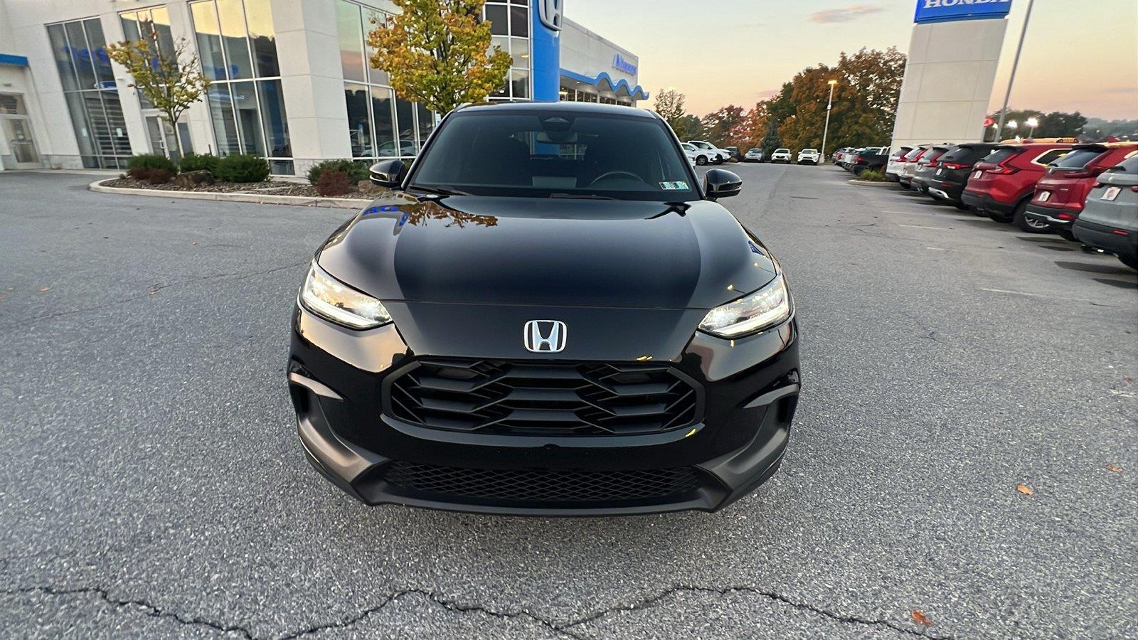 2023 Honda HR-V photo 9 of 29