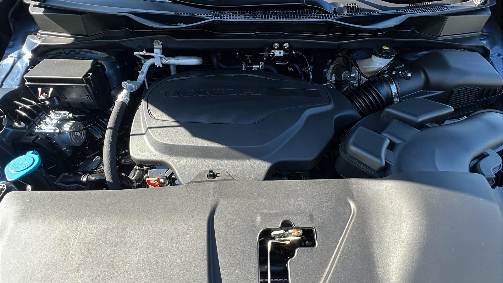 2027 Honda Odyssey photo 10 of 30