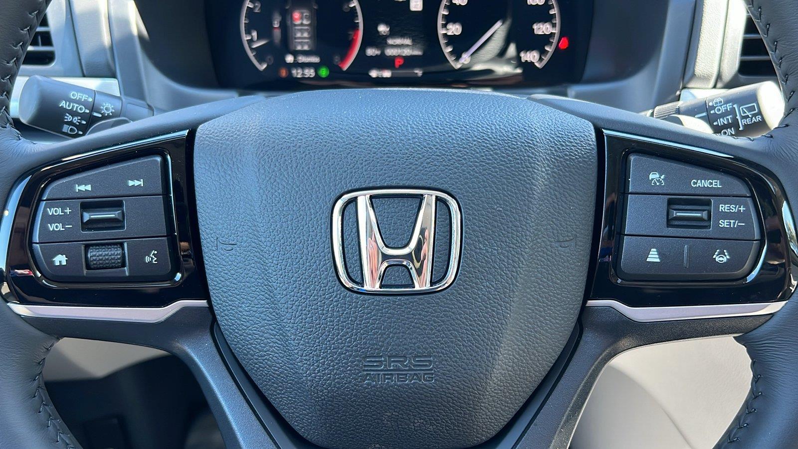 2027 Honda Odyssey photo 28 of 30