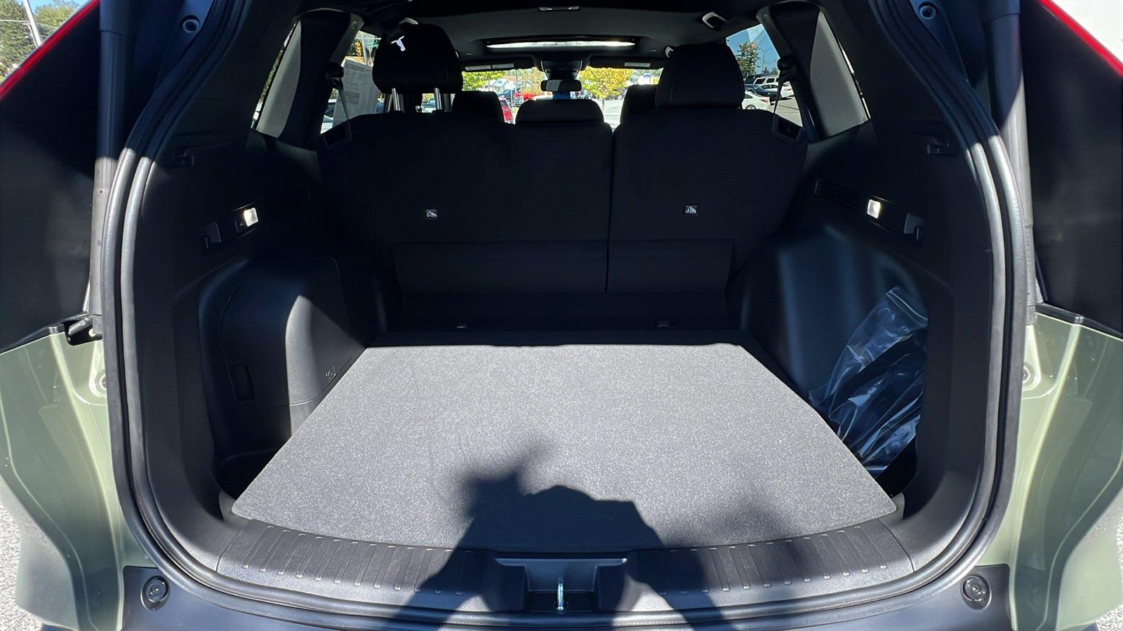 2027 Honda CR-V Hybrid photo 16 of 32