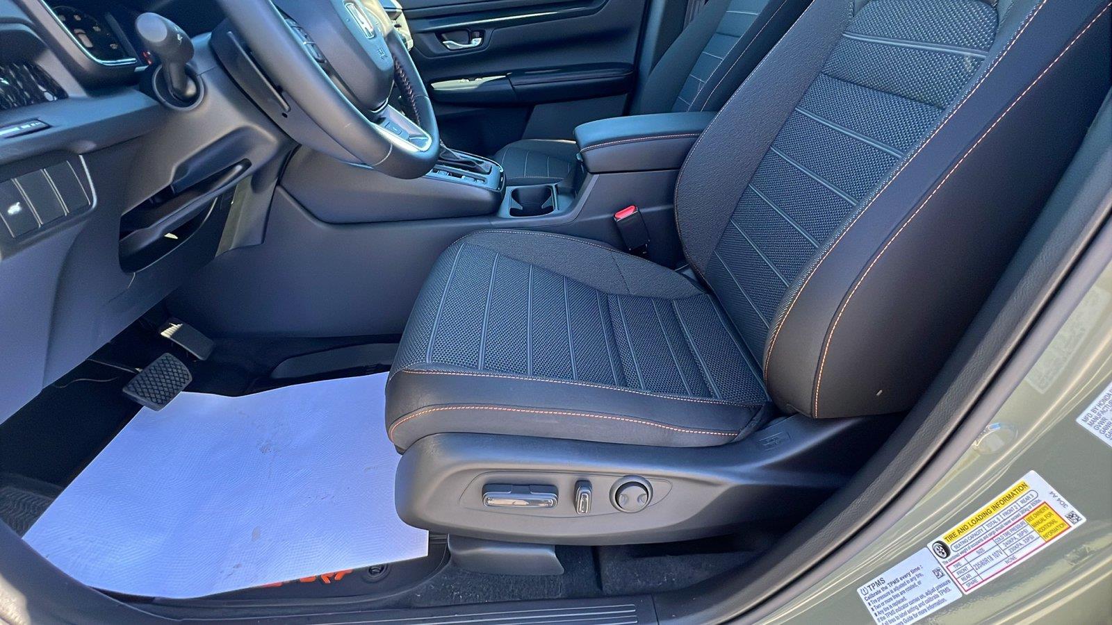 2027 Honda CR-V Hybrid photo 23 of 32