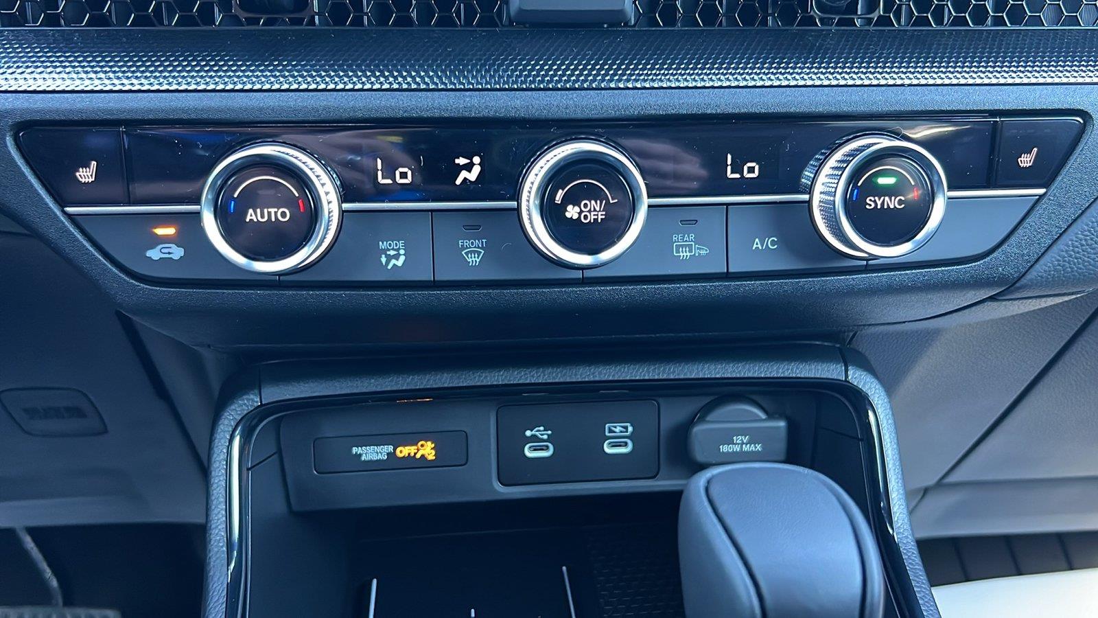 2027 Honda CR-V Hybrid photo 26 of 32
