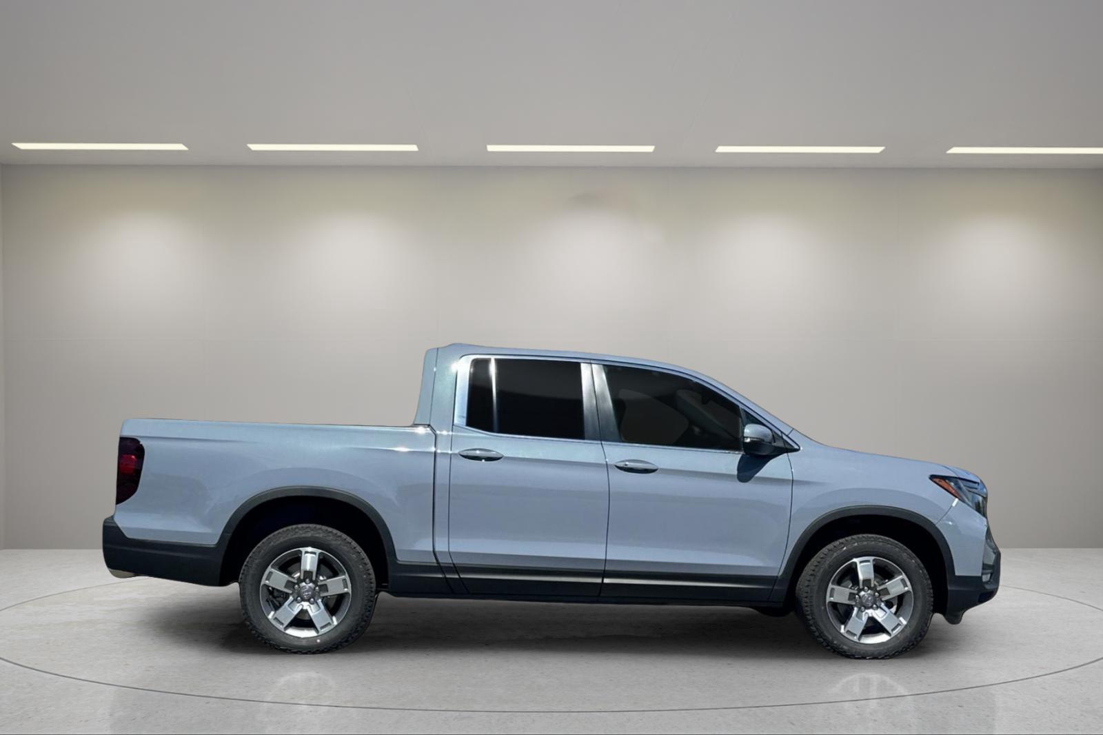 2026 Honda Ridgeline photo 6 of 24