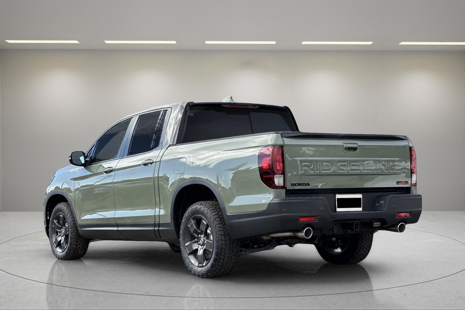 2026 Honda Ridgeline photo 3 of 25