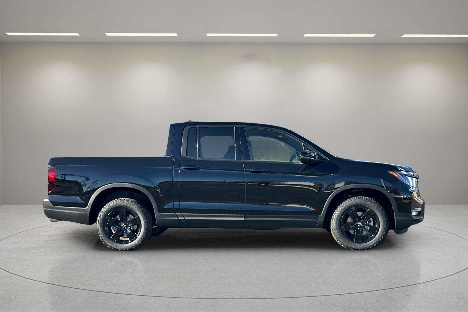 2026 Honda Ridgeline photo 6 of 25