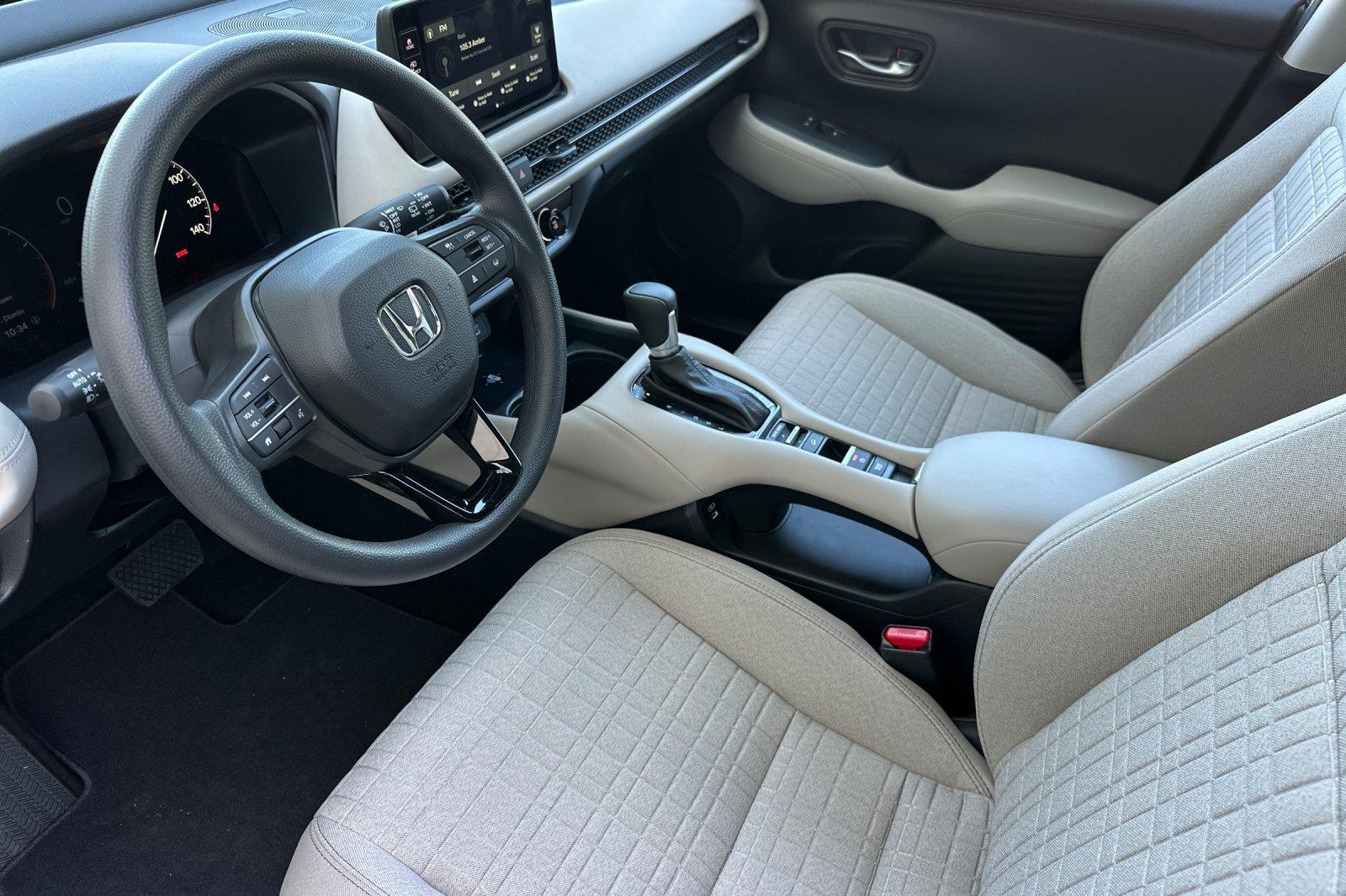 2027 Honda HR-V photo 9 of 25