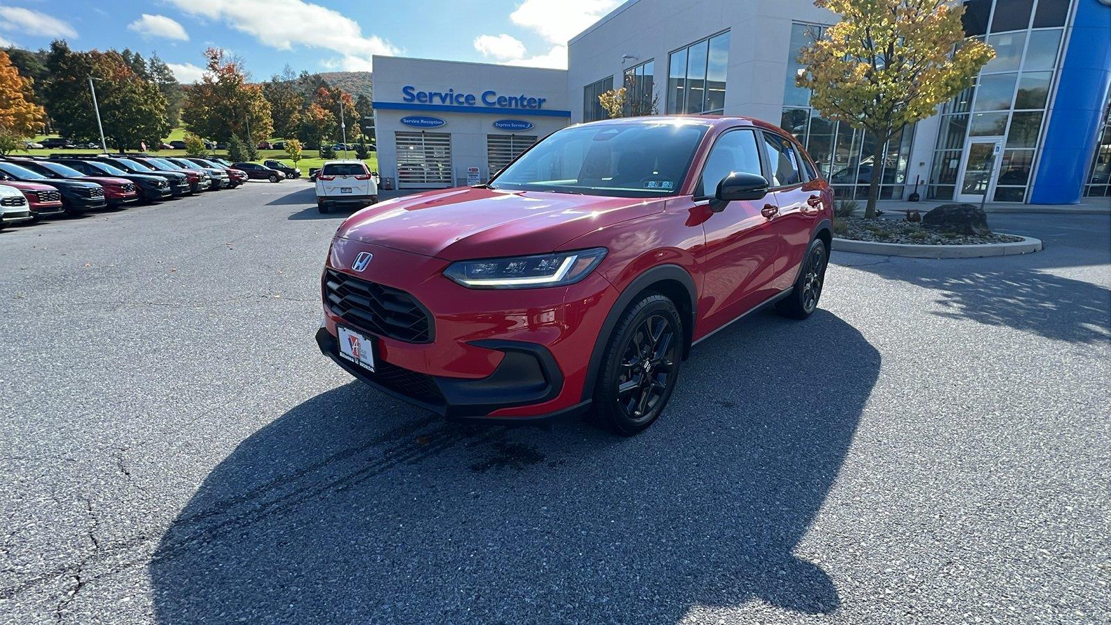2025 Honda HR-V photo 8 of 29